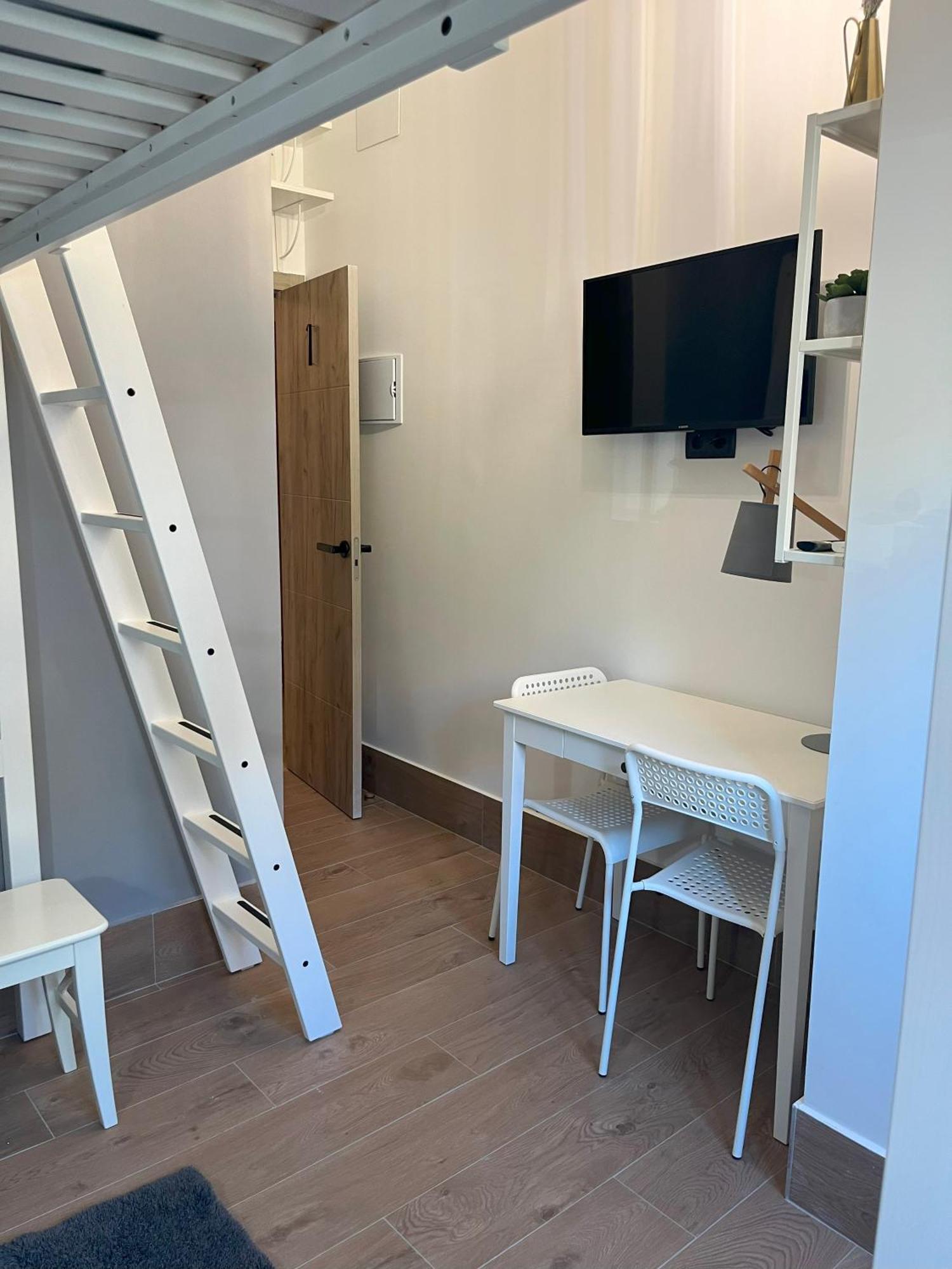 מלון Garden House מדריד מראה חיצוני תמונה